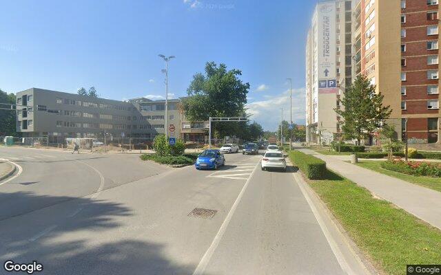 Dvorište, Zgrada — Zaprešić — 2 nekretnine